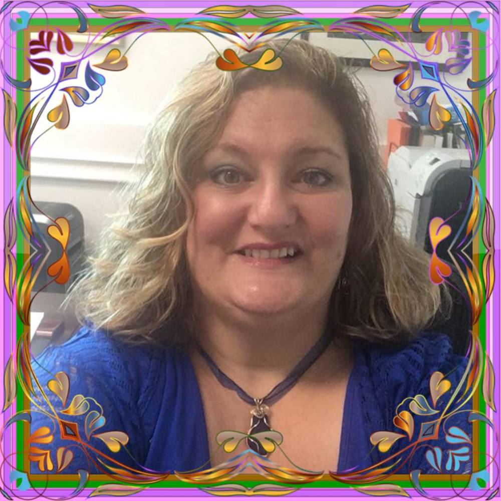 Meet your Posher, Tina